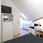 Smart Giessen Gmbh Und Appartments * Wettenberg