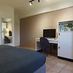 Smart Giessen Gmbh Und Appartments Hotel *