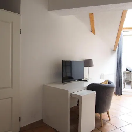 Smart Giessen Gmbh Und Appartments *