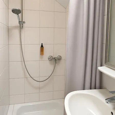 Smart Giessen Gmbh Und Appartments *