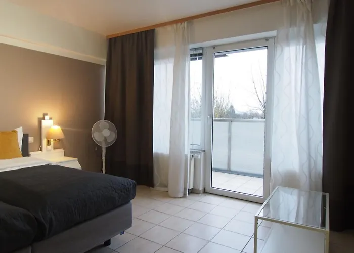 Hotel Smart Giessen Gmbh Und Appartments *